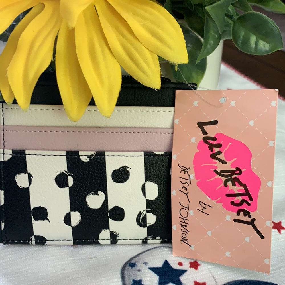 New Luv Betsey Johnson sleepy Cat Clip on Wallet - Picture 3 of 4